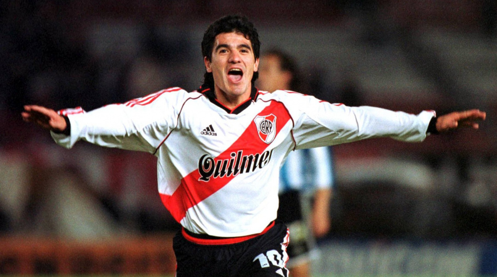Ariel Ortega - Player profile | Transfermarkt