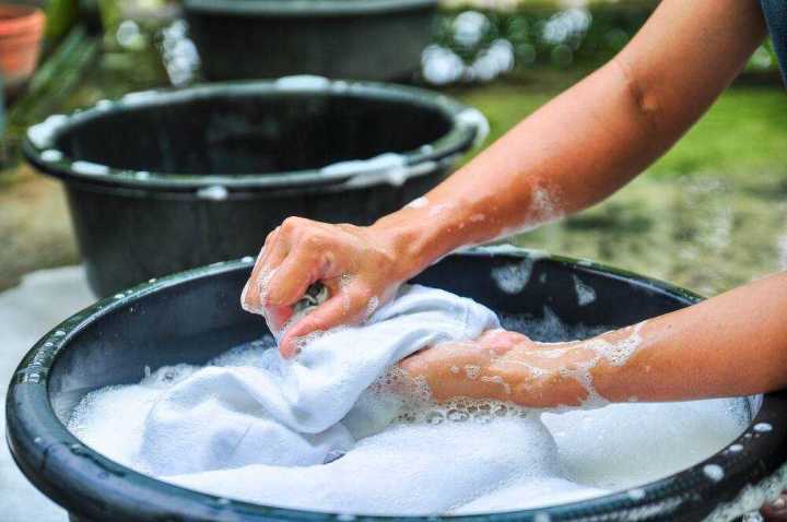 4 mẹo để giặt giũ và chăm sóc khăn tắm của trẻ sơ sinh | Cleanipedia